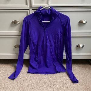 Lululemon quart zip long sleeve pullover!!